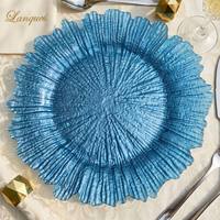 Assiette de présentation en verre texturé bleu corail, 13 pouces, bord festonné en forme de pétale, assiette de présentation décorative pour la mise en place de tables de banquet de mariage