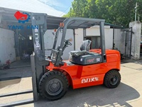 Chariot élévateur à fourche à moteur thermique d'occasion Heli 5t, machine logistique de manutention de marchandises, en promotion