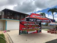 Tenda Pop Up Komersial Desain Kustom 10x10 dengan Dinding Samping dan Tas Oxford untuk Pameran Dagang Luar Ruangan