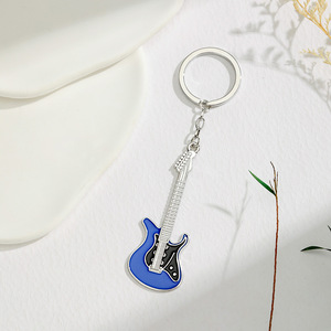 Guitar Keychains Metal Zinc Alloy Painted Pendants Creative Musical Instrument Charms For Gift Bags Summer 2024 - Product Image 3