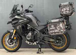 VOGE DS525X 500cc รถมอเตอร์ไซค์ผจญภัยแบบทัวร์ริ่ง NISSIN รุ่น Long สำหรับผู้ใหญ่ ใช้ได้ทั้งในเมืองและนอกเมือง ใช้เชื้อเพลิงเบนซิน ความเร็วสูงสุด 180 กม./ชม. - Product Image 2