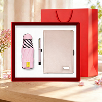 Ensemble cadeau d'entreprise avec parapluie promotionnel, carnet de notes et stylo personnalisés avec logo, produits innovants