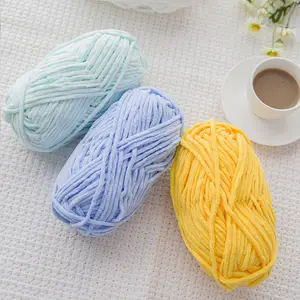 Wholesale fancy soft chenille 5mm 100g bernat blanket yarn for hand crochet knitting cushion free sample