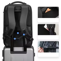 Sac à dos professionnel moderne de haute qualité pour ordinateur portable avec port de chargement USB, fermeture éclair, en polyester, emballage plastique personnalisé, fabriqué au Vietnam