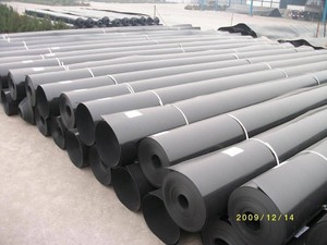 Géomembrane HDPE 1mm 1.5mm 2mm Haute Résistance, Résistante aux Perforations, Imperméable pour la Couverture des Décharges Sanitaires - Product Image 2