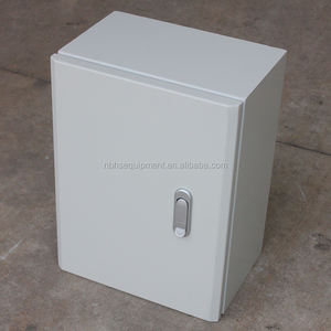Tablero de panel de control de distribución eléctrica IP65 Montaje en pared Caja de metal Panel solar Caja de conexiones de CA - Product Image 2