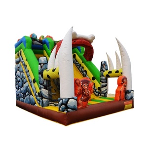 Château gonflable à thème biscuits, favori des enfants, avec toboggan inclus, taille personnalisable. - Product Image 1