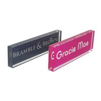 Bloc de signalisation personnalisé en acrylique transparent pour logo, présentoir de logo en acrylique, bloc de présentation en plexiglas, bloc de marque avec logo imprimé pour bureau