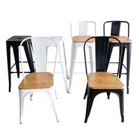 Chaise de bar Tolixs en métal coloré avec dossier, pour restaurant, café, bistrot, mobilier commercial et industriel