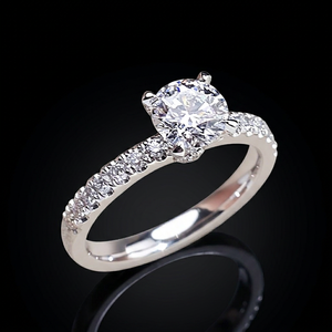 Anillo de Oro Sólido con Diamante Cultivado en Laboratorio de Corte Redondo de 1.00 CT, Claridad VVS2, Certificado IGI, Corte Excelente - Product Image 1