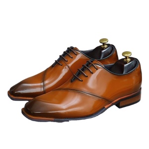 Chaussures Munk de Haute Qualité à Lacets, Bout Pointu, Antidérapantes, Respirantes, Légères, Motif Patchwork, Décontractées et Habillées pour Hommes - Product Image 1