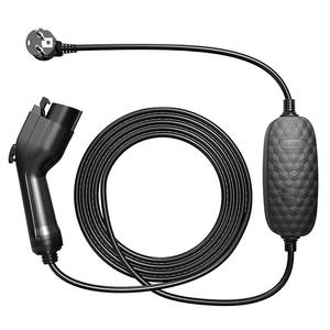 Chargeur portable monophasé 16A, 5 mètres, IP55, 230V - idéal pour charger les appareils électriques en extérieur et dans les zones difficiles d'accès - Product Image 3