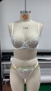 <span class=keywords><strong>Reggiseno</strong></span> <span class=keywords><strong>trasparente</strong></span> Ultra sottile con ferretto a mezza coppa <span class=keywords><strong>reggiseno</strong></span> con ferretto Extra piccante <span class=keywords><strong>bianco</strong></span> piccolo profumo Sexy Lingerie Ultra sottile - Product Image 6