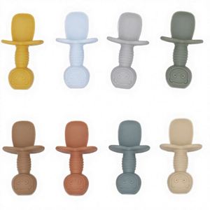 Juego de Cuchara y Tenedor de Silicona de Grado Alimenticio Ecológico para Bebés Recién Nacidos, Libre de BPA, Apto para Lavavajillas, a Prueba de Fugas, No Tóxico - Product Image 3