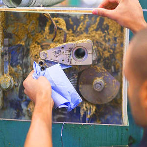 Asciugamani di carta riciclata in rotoli blu con alimentazione centrale multiuso a 2 strati di alta qualità oem all'ingrosso - Product Image 4