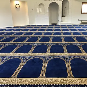 Hochwertige königliche Kirche Hotel Teppiche individuelle Nylondruck muslimischer Gebetsteppich für Moschee