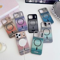 Étui de téléphone portable en cuir avec texture fibre de carbone, magnétique, en PC rigide, ultra fin, sans cadre, estampé à chaud, pour 17 16 15 Pro