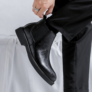 Chaussures décontractées noires - Style bout rond - Bottes Marten - Bottes montantes à tige basse - Product Image 3