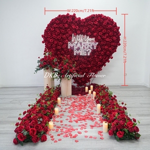 ฉากหลังตกแต่งงานแต่งงานรูปหัวใจสีแดง แผงผนังดอกไม้ประดิษฐ์ 3 มิติ ผ้าไหมกุหลาบสำหรับขอแต่งงาน - Product Image 2