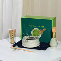 Ensemble complet de préparation du matcha Astief, fouet en bambou traditionnel, bol en céramique style cerise coloré et support pour fouet, rose