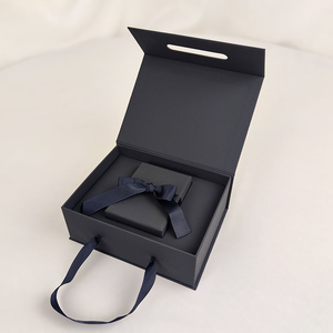 <b>Magnetic</b> closure rigid <b>gift</b> <b>box</b> flip top <b>gift</b> <b>box</b> rigid <b>box</b> with fabric handle luxury <b>gift</b> <b>box</b> portable hard <b>gift</b> <b>box</b> - Product Image 4