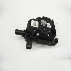 Válvula de Calefacción 6007370-00-B para Sistemas HVAC de Tesla Model S/X - Product Image 1