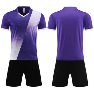 Uniforme de Entrenamiento de Fútbol Personalizable para Hombre, Fabricante de Uniformes de Fútbol Cedar, Personalización OEM al por Mayor para Clubes - Product Image 6