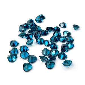 พลอยโทแพซสีน้ำเงินลอนดอนธรรมชาติ ตัดแต่งตามสั่ง ขนาดและรูปทรงตามต้องการ ขายส่ง คุณภาพสูง รูปทรงลูกแพร์เจียระไน ร้อยเม็ดพลอยหลวม งานฝีมือ QinFa รุ่น QF-588 - Product Image 6