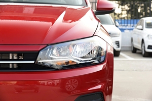 Gran Oferta: VW <span class=keywords><strong>Polo</strong></span> PLUS 1.5L Color Tech Auto Hatchback <span class=keywords><strong>2021</strong></span> de Segunda Mano, Ahorro de Combustible, Venta al por Mayor, Suministro Global para Exportación - Product Image 2
