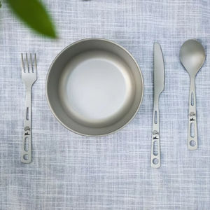 ชุดช้อนส้อมมีดไทเทเนียมคุณภาพสูง 3 ชิ้น ทนต่อรอยขีดข่วน/การกัดกร่อน/ความร้อน ดีไซน์ทันสมัยแบบมินิมอล เหมาะสำหรับการตั้งแคมป์ - Product Image 3