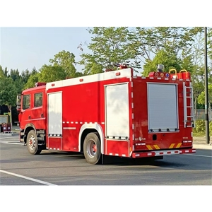 Un camion-citerne à eau Dongfeng 4x2 6000L/8000L neuf convient aux opérations de sauvetage en cas d'incendie forestier. - Product Image 6