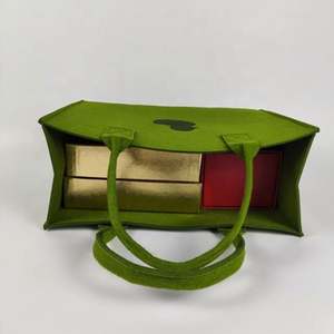 Bolso de mano de moda de alta capacidad para niñas, bolsos de mano de fieltro con logotipo impreso personalizado, bolso de mano de fieltro reciclado verde - Product Image 6