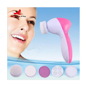 Cepillo Facial Electrónico 5 en 1 para Limpieza Profunda, Exfoliación, Lavado y Masaje con Cabezales Reemplazables - Product Image 4