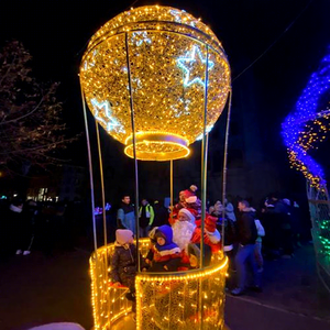 Large Hot Air Balloon Christmas Display <b>Light</b> for Shopping Mall Hotel Outdoor Landscape and Festival Decoration - Product Image 1