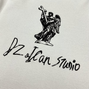เสื้อยืดดีไซน์เนอร์ทรงหลวมสไตล์สตรีทแวร์ พิมพ์ลายกราฟิกแบบดิสเทรส ทรงบ็อกซี่ แขนยาว ผ้าวาฟเฟิล - Product Image 5
