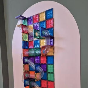 Pizarra Mágica UNI-Felt: Centro de Creatividad Portátil para Niños - Pizarra Magnética Plegable para Aprender Jugando - Product Image 1