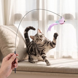 Vente en gros OEM de bâton de chat mignon pour animaux de compagnie moulin à vent animal dessin animé teaser de plumes pour propriétaire d'animal occupé chat solo divertir - Product Image 1