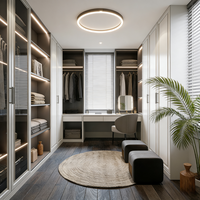 Meuble de dressing et dressing walk-in modernes en bois massif, sur mesure et assemblés en usine, pour chambre de villa
