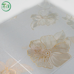 Ruban adhésif thermocollant simple face en TPU imprimé fleurs dorées, écologique, avec adhésif acrylique thermofusible, pour sacs <span class=keywords><strong>de</strong></span> voyage - Product Image 1