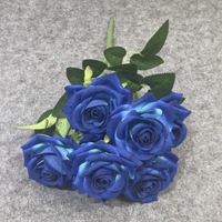 Dekorative Künstliche Rote Rosen Hochzeits-Kunstblumen Rosenstrauß Künstlicher Blumenstrauß