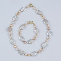 Fabrikpreis Weiße Lila Münzförmige Perlen-Choker-Halskette Trendige Endlos-Perlenkette für Damen Hochzeit