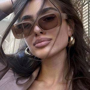 Gafas de Sol Rectangulares de Marco Pequeño Vintage de Moda 2022, Gafas de Sol Cuadradas Blancas para Mujer - Product Image 2