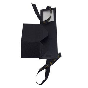 Caja de vela plegable con cierre de cinta negra romántica personalizada, ventana de PVC de lujo, embalaje de papel elegante, cinta negra para eventos románticos - Product Image 5