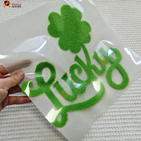 Patchs thermocollants personnalisés en fourrure chenille volumineuse avec lettres trèfle porte-bonheur pour la Saint-Patrick, pour T-shirts et vêtements