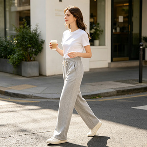 Pantalon de survêtement gris pour femme, coupe large, taille mi-haute, cordon de serrage, élastique, décontracté, ample, longueur intégrale, en coton, avec poches, style printemps - Product Image 1