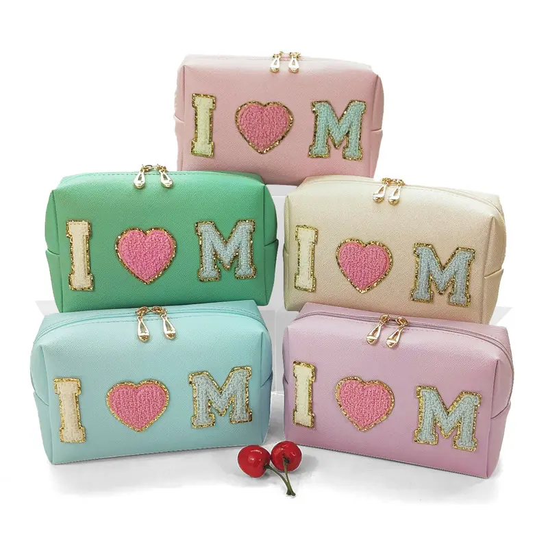 공장 도매 사용자 정의 귀여운 핑크 패션 나는 MOM 다채로운 여행 PU 자수 메이크업 화장품 가방