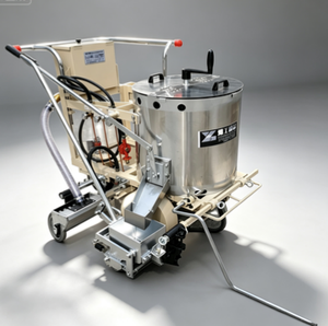 Marcado de Estacionamientos con Pintura: Espacios de Estacionamiento Duraderos y Claramente Definidos, Equipo de Marcado Vial por Extrusión en Caliente - Product Image 4