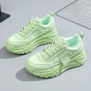 รองเท้าวิ่งดีไซน์หรูคุณภาพสูงประดับเพชร สำหรับผู้ชายและผู้หญิง แบบผูกเชือก แฟชั่นสไตล์เรโทร เดินสบาย รองเท้าลำลอง - Product Image 5