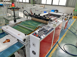 Máquina de Fabricación de Bolsas de Embalaje de Alta Velocidad, Modelo Compacto, para Bolsas BOPP/OPP con Cabezal de Cartón, Sellado Lateral - Product Image 5