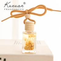 Pendentif Diffuseur de Parfum pour Voiture 8 ml, Parfum Longue Durée, Fleur Séchée et Corde en Bois, Bougie de Décoration d'Intérieur